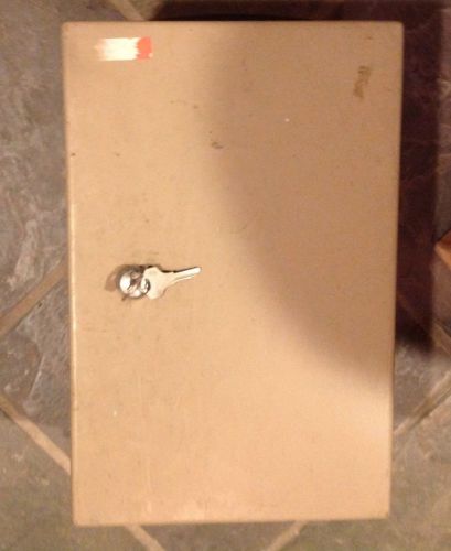 METAL FIRE SECURITY BOX &amp; KEY MADE IN ROCKAWAY LONG ISLAND N.Y. WALLS 3/8&#034;