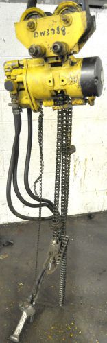 INGERSOLL RAND 1/8 TON PNEUMATIC CHAIN HOIST