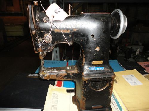 Singer 108 w 20 cylinder arm style unison feed for binding- runs great ! for sale