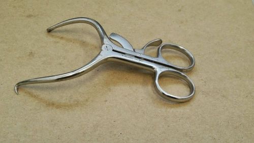 V.Mueller GL 501 Gelpi Retractor as pictured