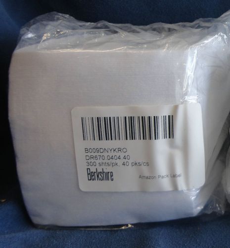 Berkshire Durx 670 Controlled Process Nonwoven Wiper, 4&#034; x 4&#034; 300 sheets NEW