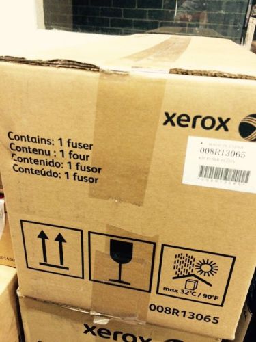 BNIB GENUINE XEROX FUSER MODULE 008R13065 DOCUCOLOR DC 700 DIGITAL COLOR PRESS