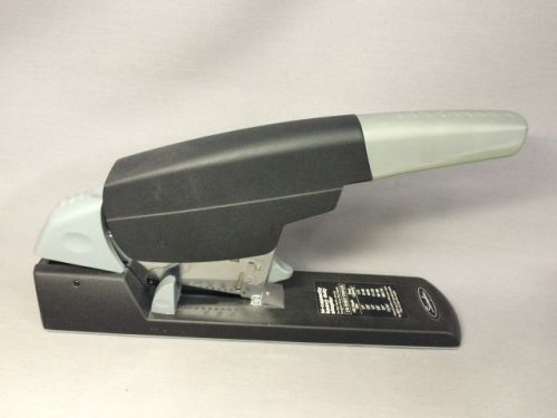 Swingline High-Capacity Heavy-Duty Stapler 210-Sheet Capacity, 90002