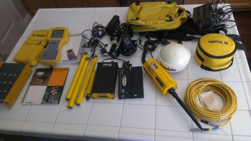 TRIMBLE GPS TSC1 SURVEY CONTROLLER KIT W/ TRIMCOMM 900