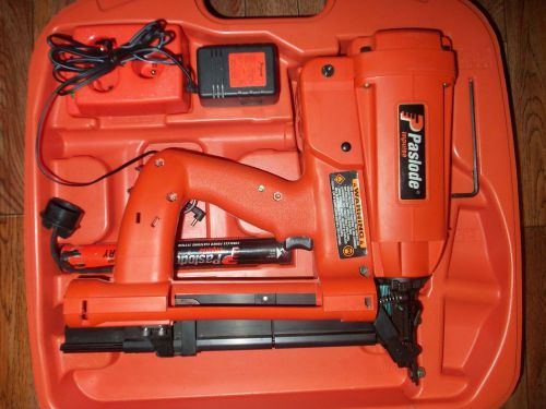 &#034;Mint&#034; Paslode IM200-S16 Cordless Utility Stapler, 3/4&#034; to 2&#034; #900078