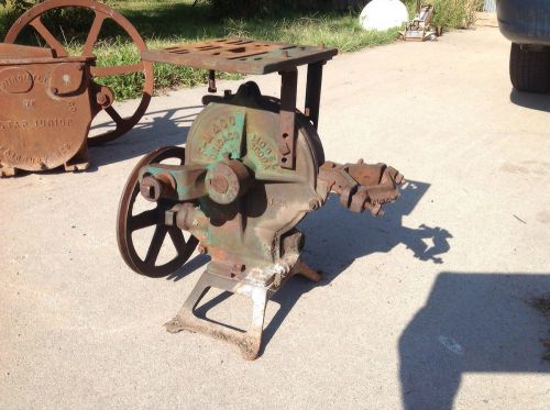 Pump jack hit and miss engine antique vintage old