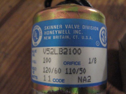 HONEYWELL V52LB2100 SKINNER VALVE ~ NEW