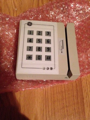 UTC GE Security 430083501 Model 435 Magnetic Stripe Card Reader w/ 12-Key Keypad