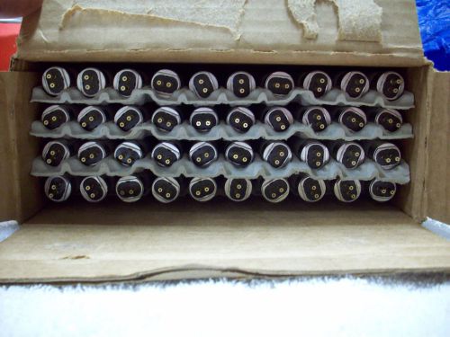 New lot case(40) sylvania t5 mini bipin fp24/830/ho pentron 24v eco bulbs 209285 for sale