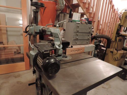 Delta Heavy Duty Wood Shaper 43-445 w/ Delta production stock feeder 36-850