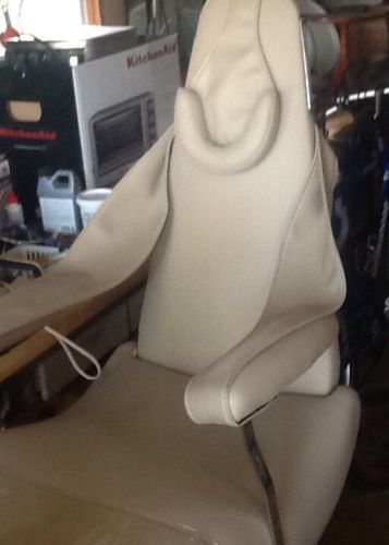 DentalEZ PL200 Exam Tattoo Chair in Excellent condition