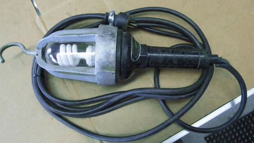 Vintage hazardous explosion proof  drop light class1 dsa 400 68 c 0153 for sale