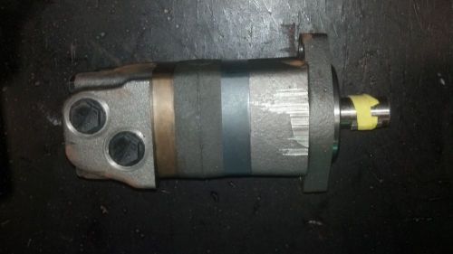 Char-Lynn Brand 2000-Series Low Speed, High Torque Hydraulic Motor