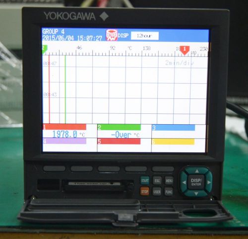 YOKOGAWA DX1006-4-2-L DAQSTATION Digital Recorder