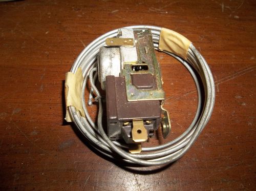 COLD CONTROL THERMOSTAT 9950007 3ART17P22  LRA 120/240VAC