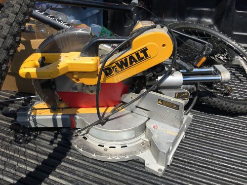 DeWALT DW718 12&#034; Double Bevel Sliding Compound Miter Saw Local P/U Only