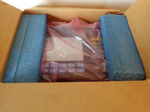 Allen Bradley 2711-B6C3 Panelview 600 New In Box