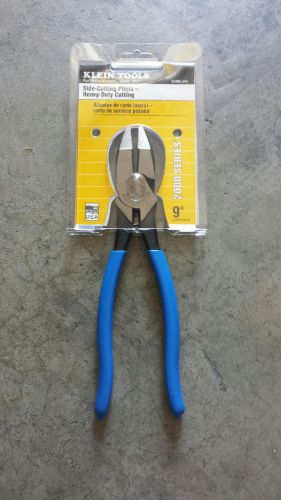 New Klein 9&#034; Lineman Pliers D2000-9NE Side-Cutting Plier Free Priority Shipping