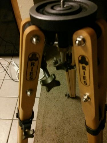 Ries Tripod Wood model junior 1501 B Great Condition