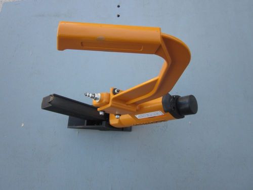 Bostitch MIII (M3) Pneumatic Flooring Stapler &#034;Nice&#034;