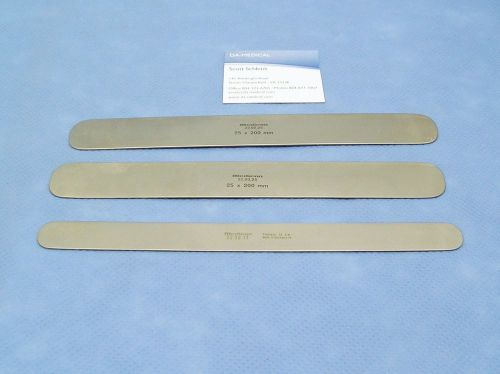 Medicon 22.00.25 Spatula Ribbon Retractor Set, German, Three Units, malleable