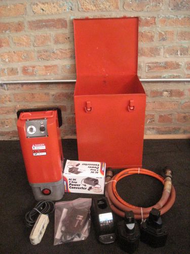 Huskie Model REC-P1 10,000 PSI Hydraulic Pump 28.8V Li Ion Burndy Greenlee Nibco