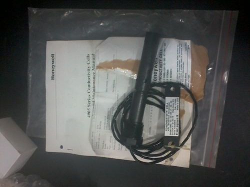 HoneyWell Conductivity Cell Model 04905 Part No 31743825 USA