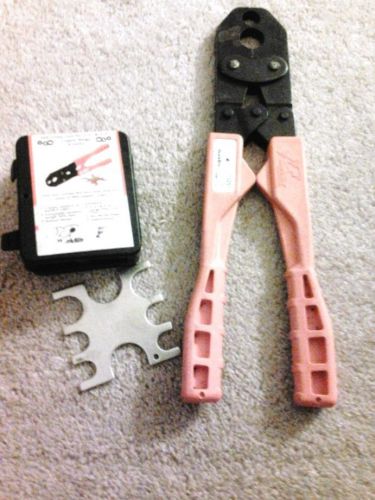 Shark Bite 23100 Multi Head Pex Crimping Tool  135026 N