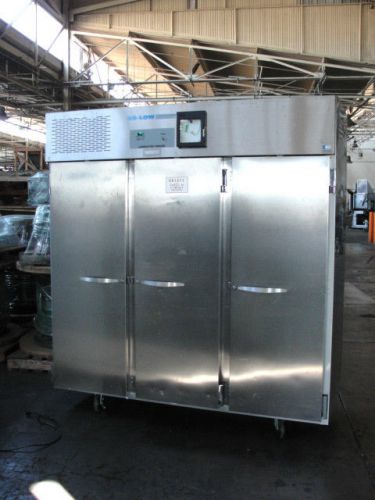 SO-LOW UPRIGHT LABORATORY FREEZER MODEL DHF29-74SD TEMP RANGE-18°C -29°C 3 DOOR