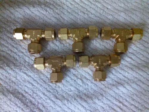 5 New Swagelok Brass 3/8&#034; x 3/8&#034; x 3/8&#034; Tee 5pc Lot NEW