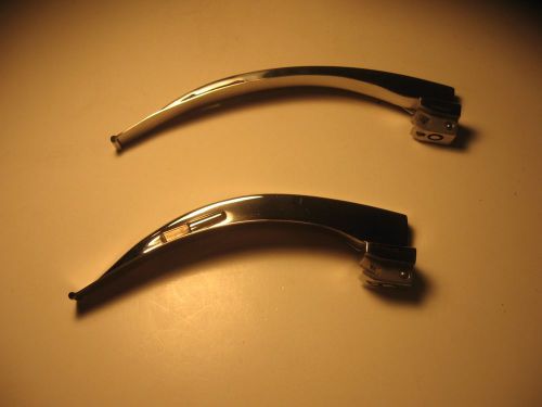 LARYNGOSCOPE BLADE SET: MCINTOSH #4 and 5