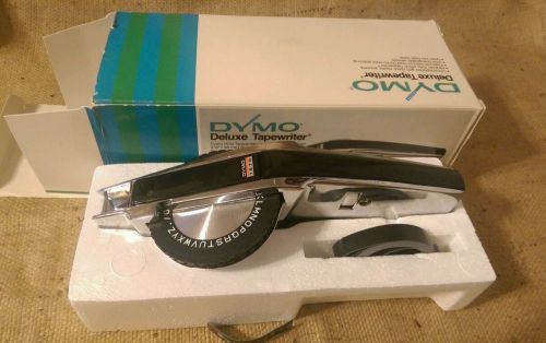 VINTAGE DYMO DELUXE 1570 TAPEWRITER LABELER GUN W/ TAPE IN BOX CHROME