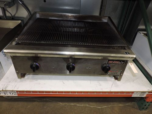 Tri-Star TSGCRB-36 36&#034; Lava Rock Charbroiler (Natural Gas)