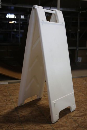 Plastic A-Frame - 12&#034;x24&#034; Narrowcade (White)