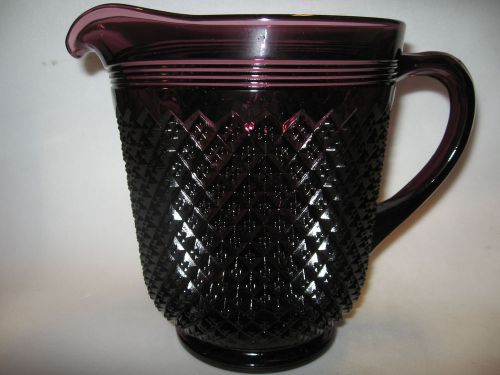 Large Purple Amethyst Green Glass water serving Pitcher diamond Pattern Black NR