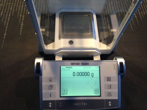 Mettler Toledo AX205DR Analytical Balance