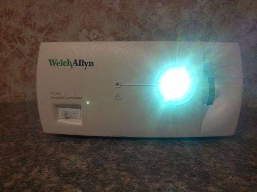 Welch Allyn CL 300 Surgical Illuminator