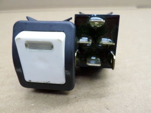 Lot of 2 Otto Engineering K2ACHEEADA Illuminated Rocker Switches