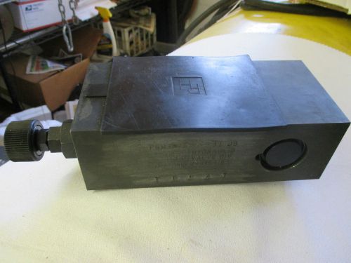 Parker Hannifin pressure reducing sub-plate valve PRM3AA25K-31JB