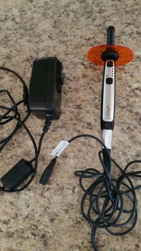 Ultradent VALO Dental LED Curing Light --Lightly used