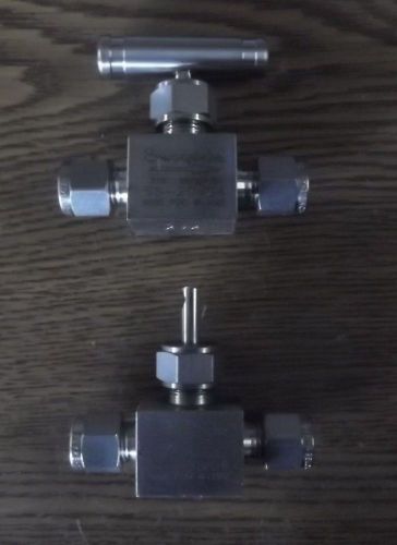 2 SWAGELOK SS-20VS4 1/4&#034; NEEDLE VALVES