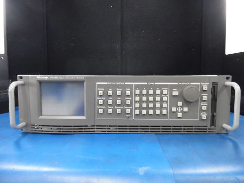 Tektronix tg 2000 signal generation platform w/awvg1, bg1 &amp; cpu modules for sale