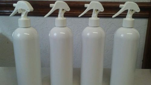 Lot (4) white 16 oz plastic cosmo round misting bottles