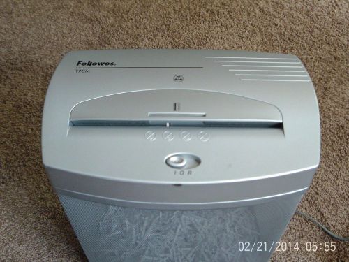 Fellowes Shredder with Credit Card Shredder T7CM