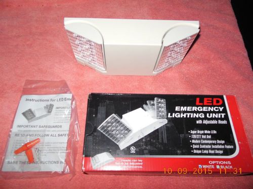 LED EMERGENCY LIGHTING FIXTURE W/ADJUSTABLE HEADS W/BATTERY