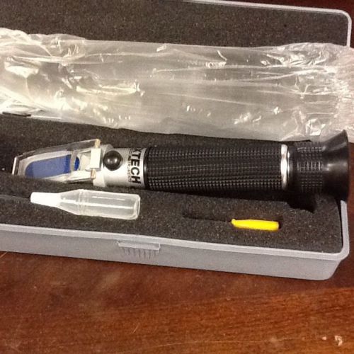 EXTECH RF18 Portable Refractometer, in case