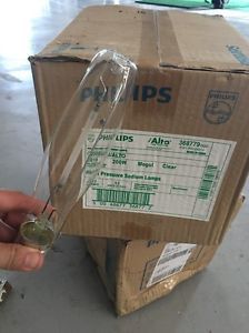 NEW (12 ) PHILIPS 200 WATT C200S66/ALTO HIGH PRESSURE SODIUM LAMPS