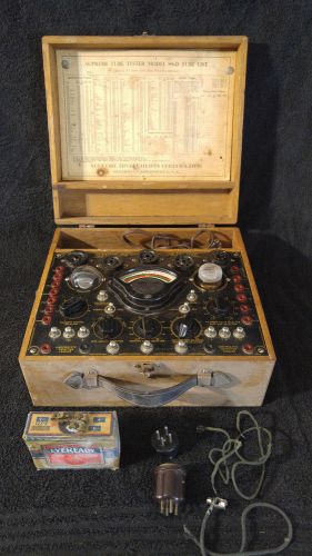 Vintage SUPREME MODEL 89-D TUBE TESTER, DELUXE MODEL, 1930s w/ battery!