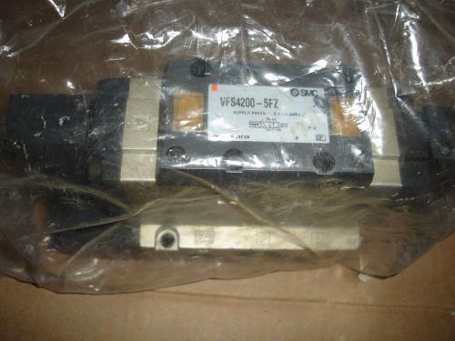 SMC (VFS4200-5FZ)  NEW 5 PORT PILOT SOLENOID VALVE FREE SHIPPING