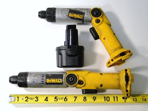 2 PC DEWALT DW920 CORDLESS SCREWDRIVER W NEW BATTERY (FOR REPAIR / PARTS)